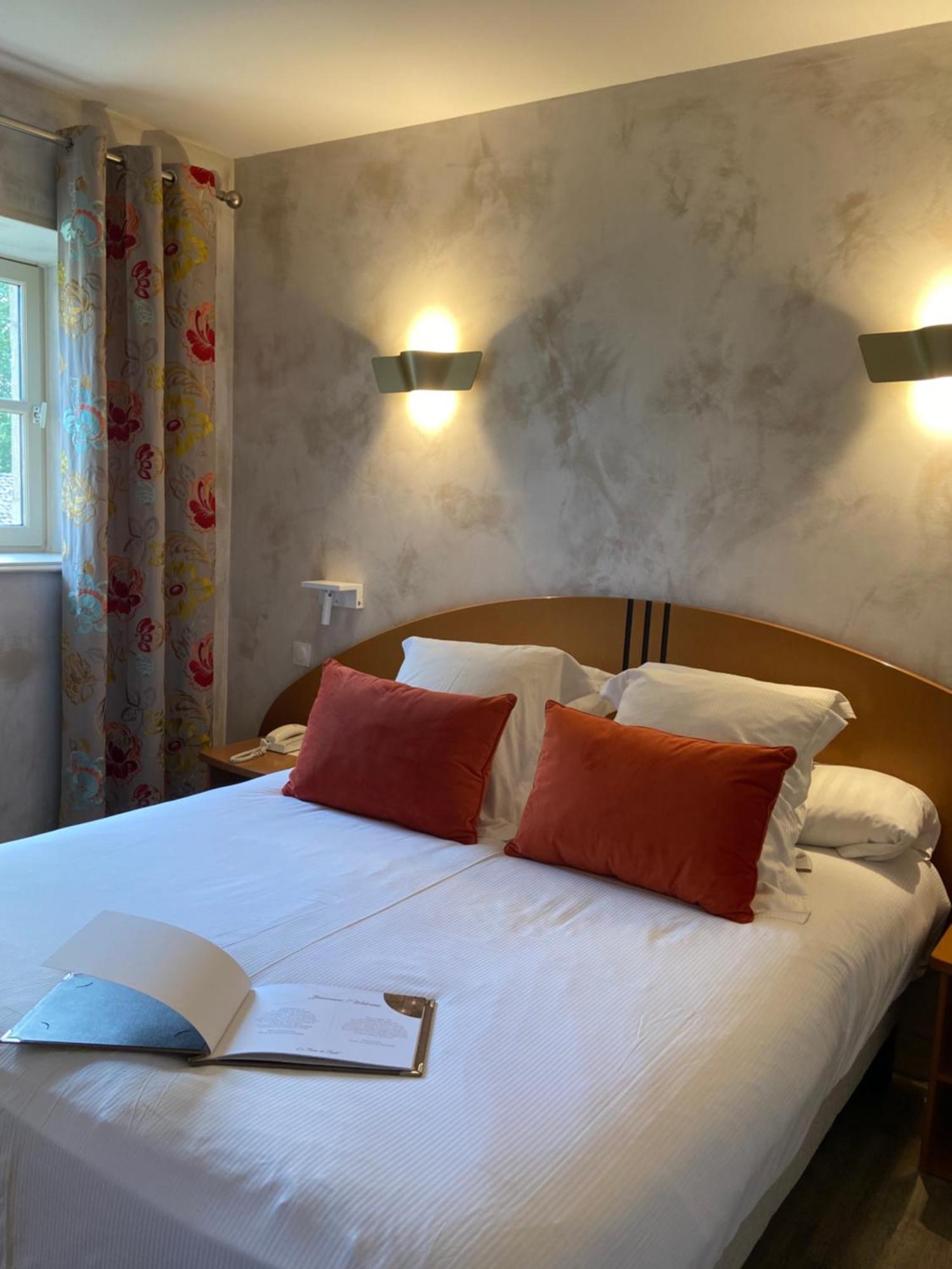 Hotel Demeures Et Chateaux L'abbaye Caladoise - Anciennement Ferme Du Poulet Villefranche-sur-Saône