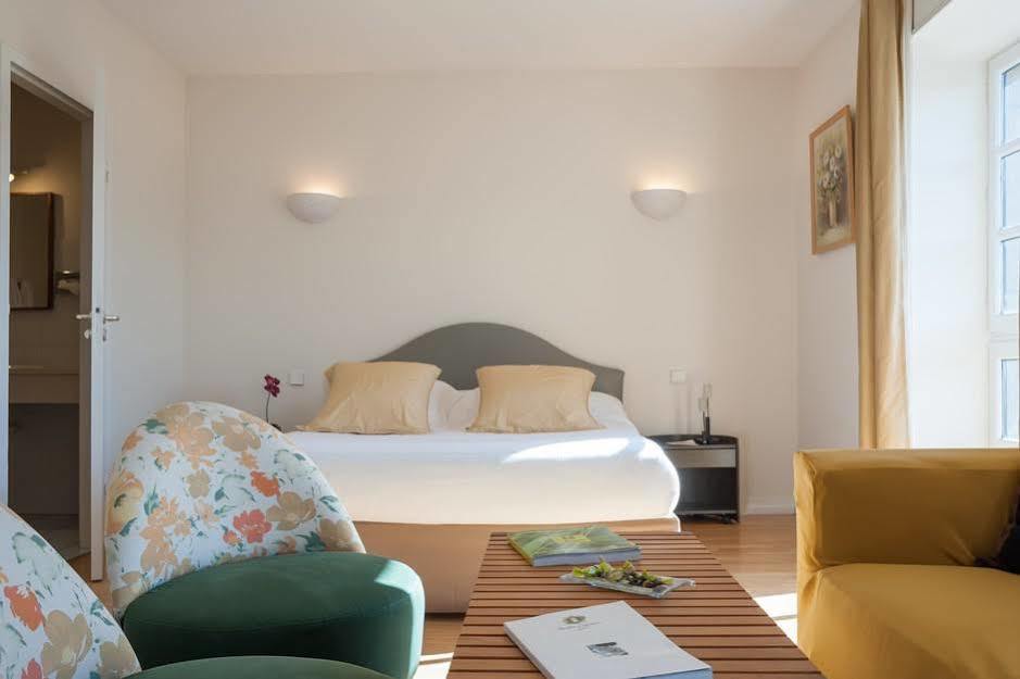 Demeures Et Chateaux L'abbaye Caladoise - Anciennement Ferme Du Poulet 3*